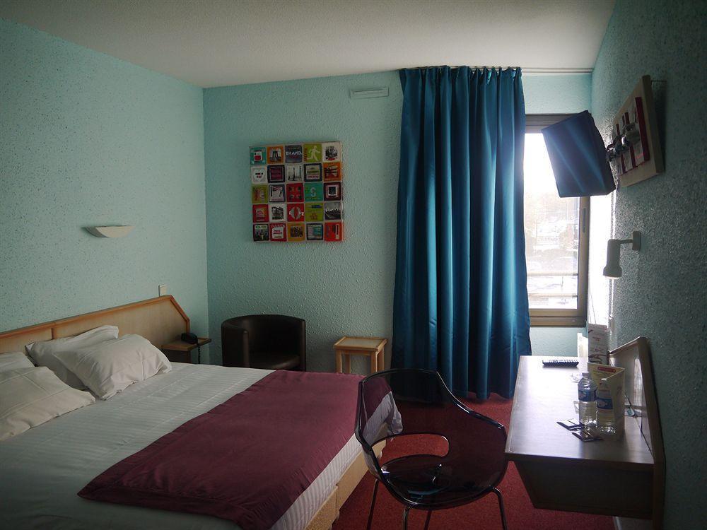 Logis Hotel Noemys Brive - Restaurant Le Teinchurier Hotel Brive-la-Gaillarde